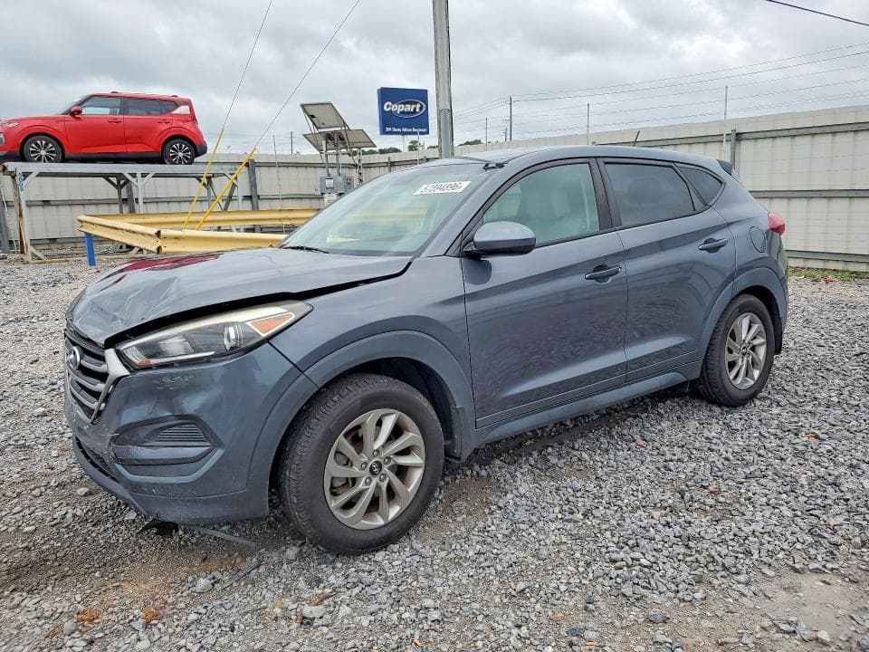 2017 HYUNDAI TUCSON SE - 1