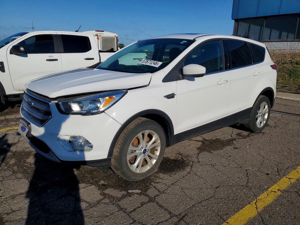 2017 FORD ESCAPE SE - 1