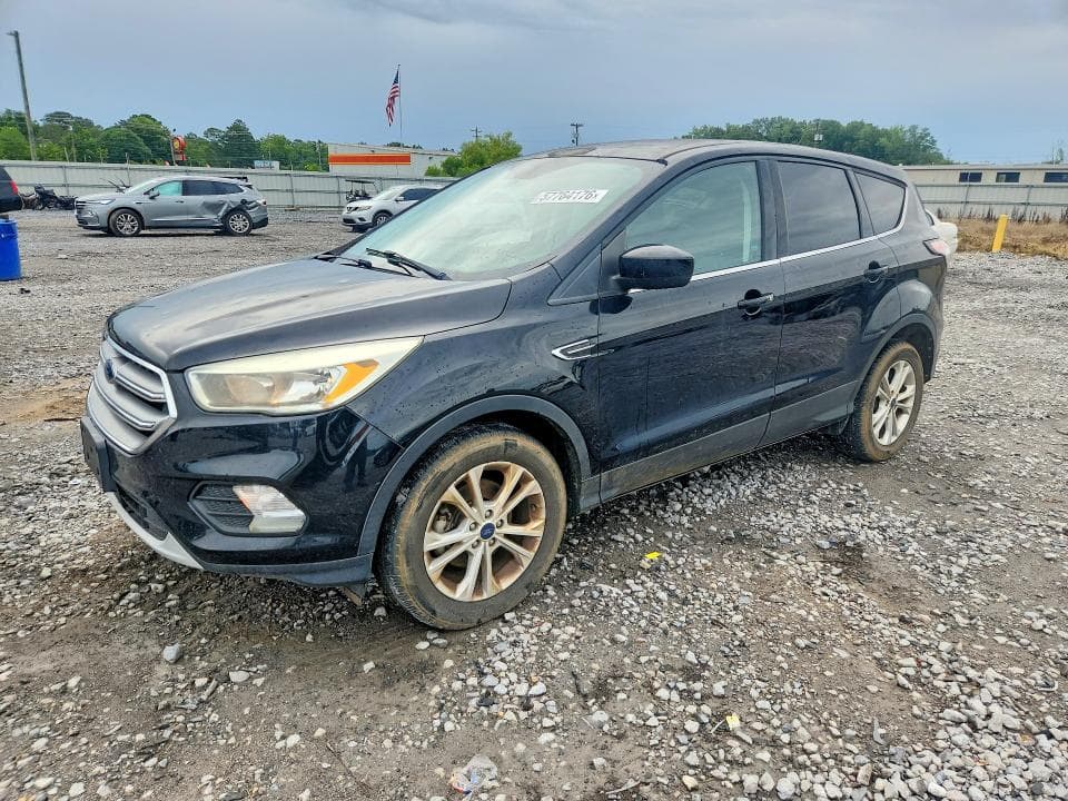 2017 FORD ESCAPE SE - 1