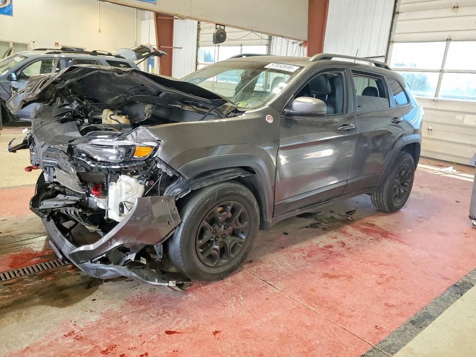 2019 JEEP CHEROKEE TRAILHAWK - 1
