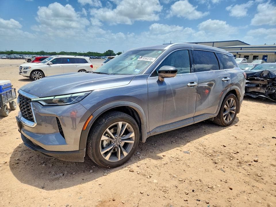 2025 INFINITI QX60 LUXE