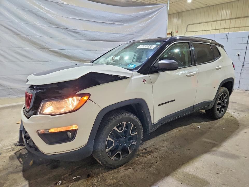 2019 JEEP COMPASS TRAILHAWK - 1
