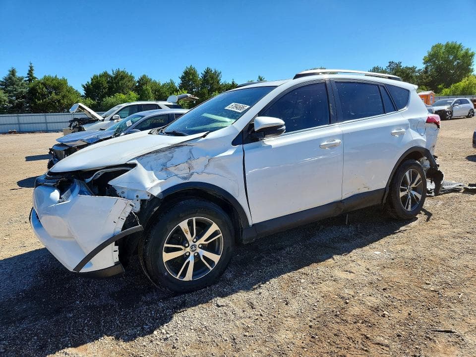 2018 TOYOTA RAV4 XLE - 1