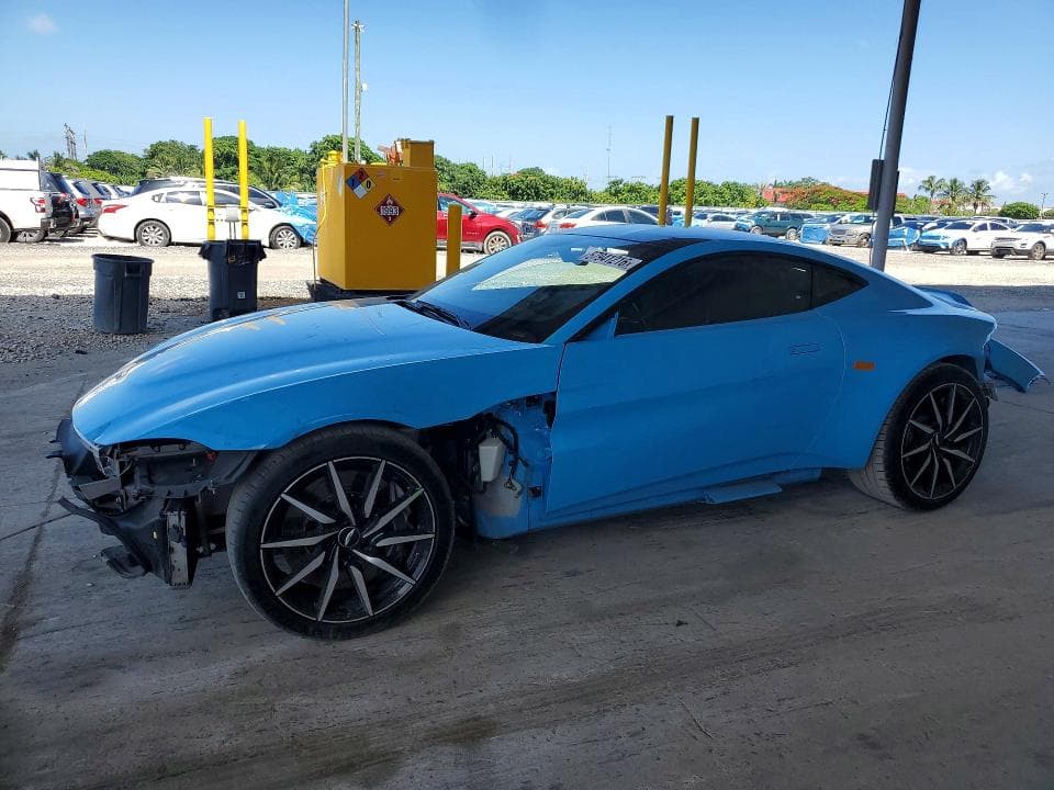 2019 ASTON MARTIN VANTAGE - 1
