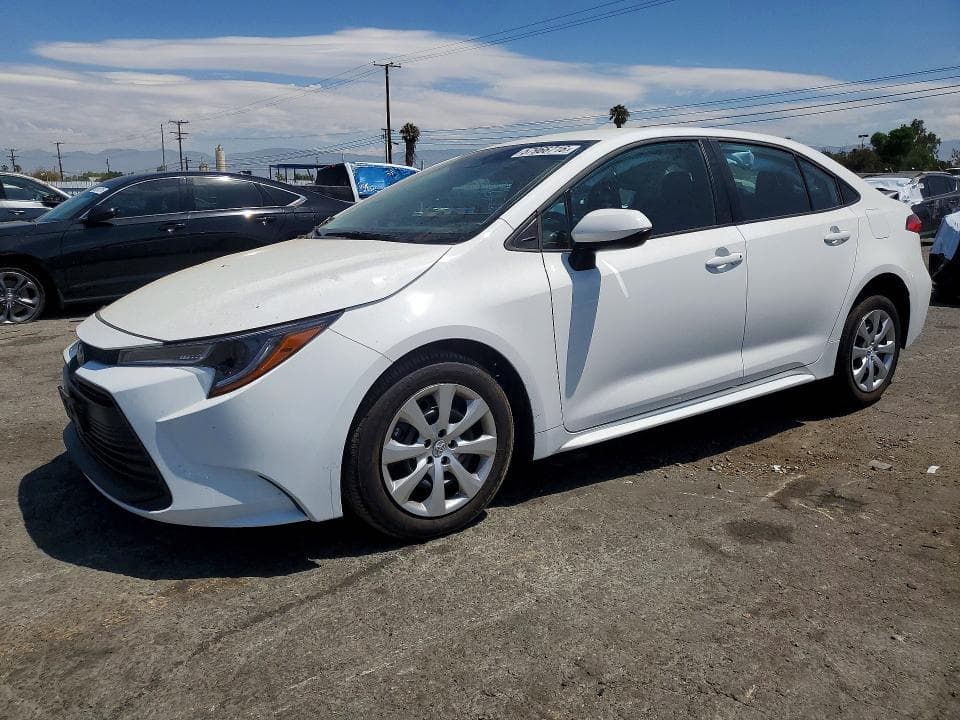 2026 TOYOTA COROLLA LE - 1
