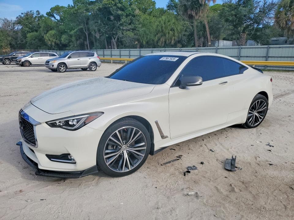 2018 INFINITI Q60 2.0T LUXE - 1