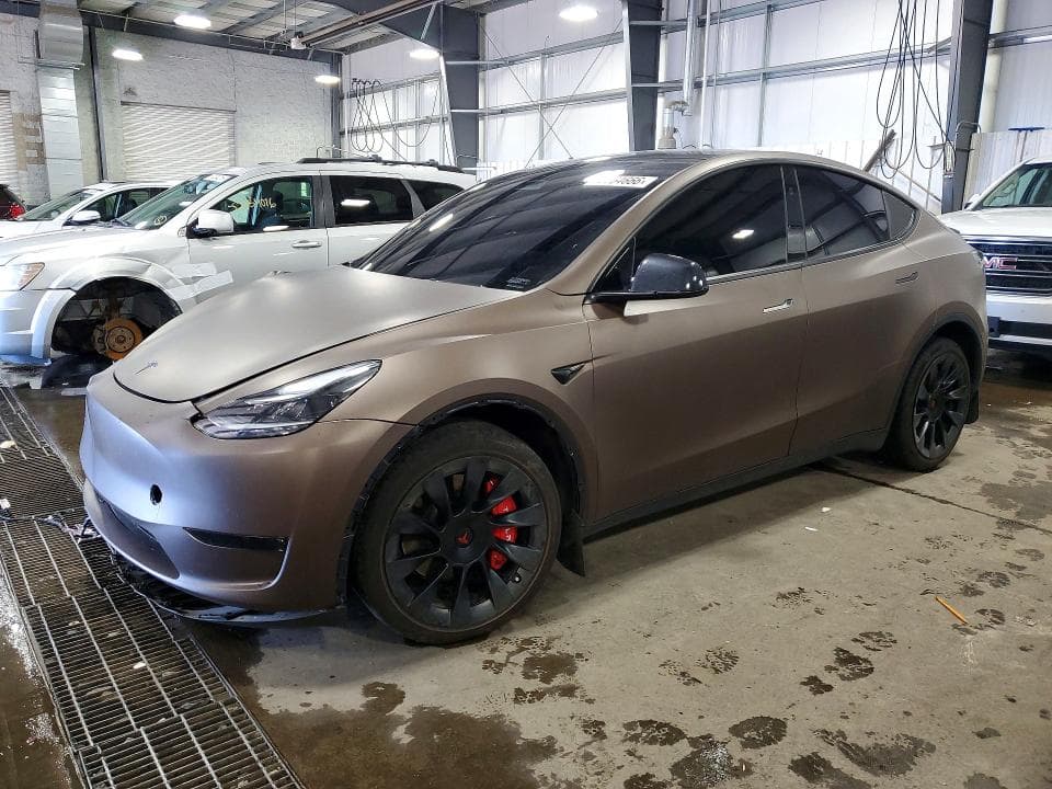 2024 TESLA MODEL Y - 1