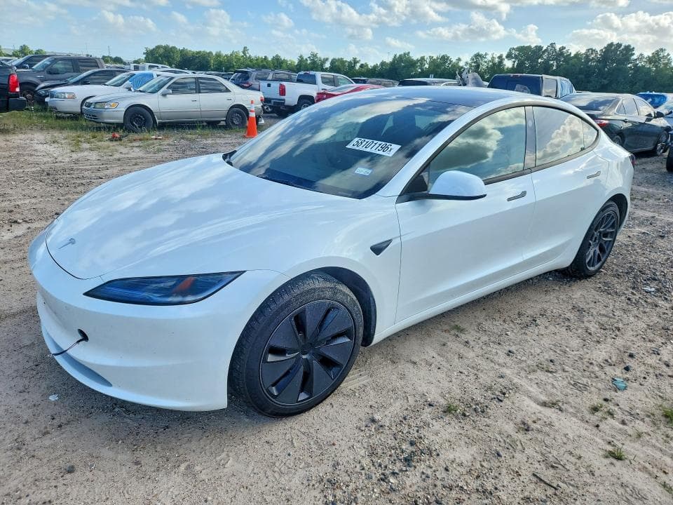 2025 TESLA MODEL 3 - 1