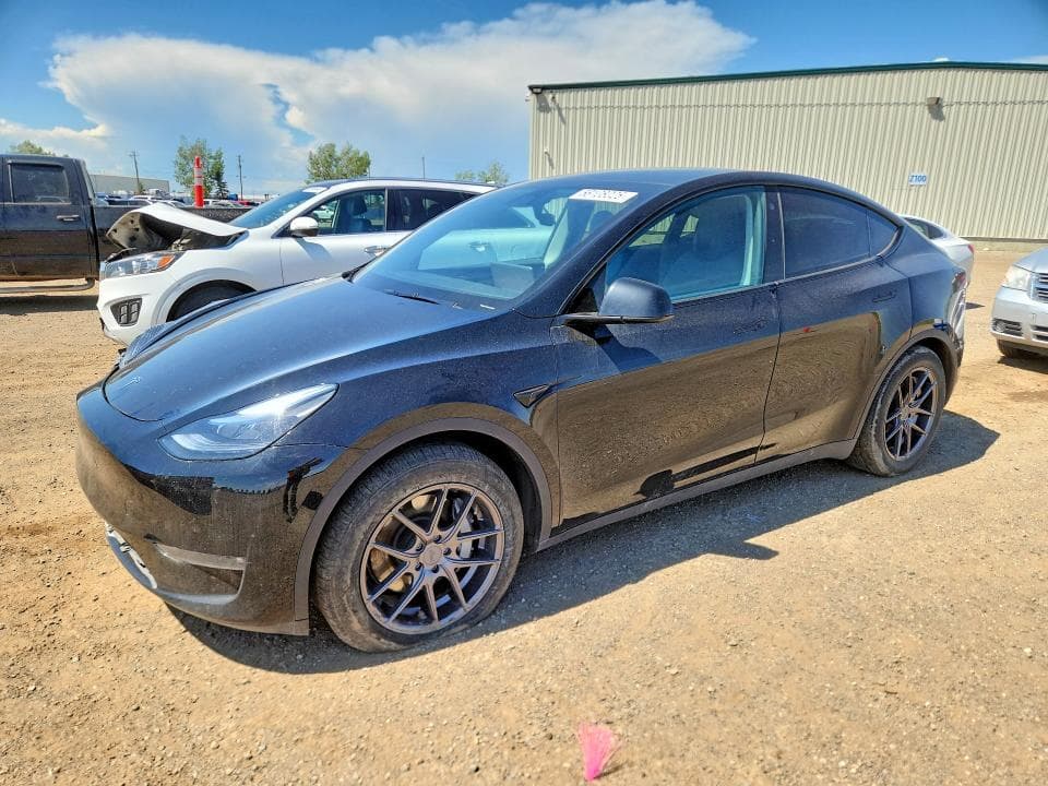 2023 TESLA MODEL Y - 1