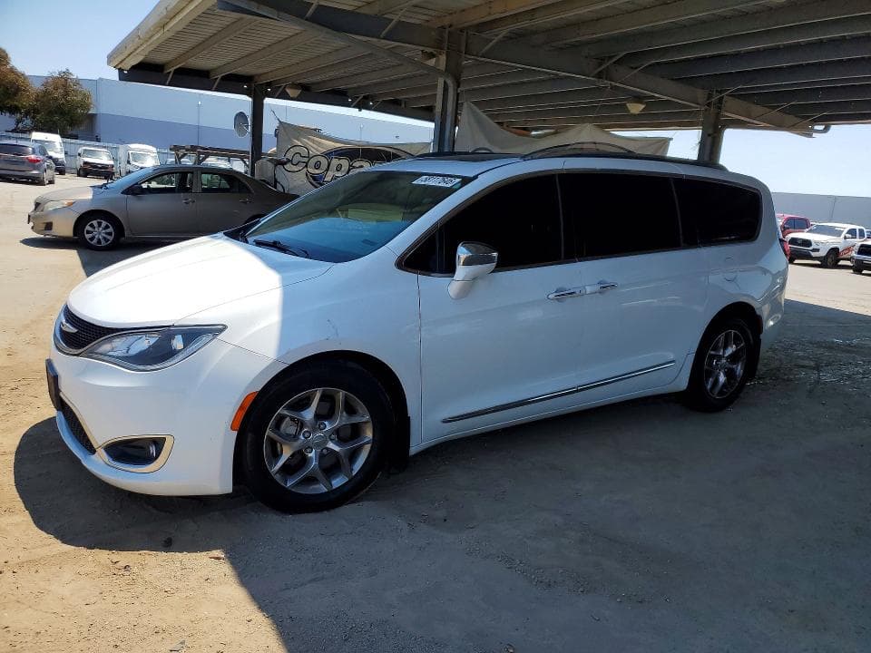 2018 CHRYSLER PACIFICA LIMITED