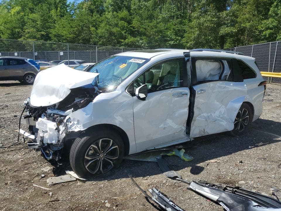 2026 TOYOTA SIENNA PLATINUM 7-PASSENGER - 1