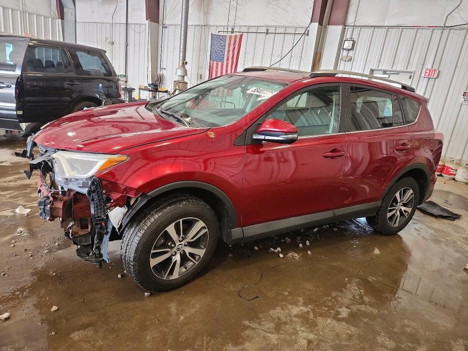 2018 TOYOTA RAV4 XLE - 1
