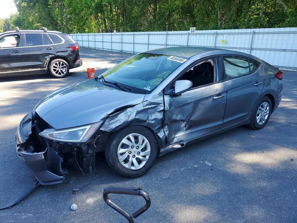 2019 HYUNDAI ELANTRA SE - 1