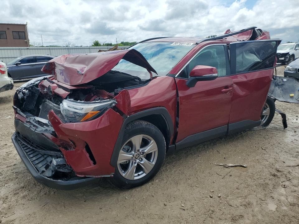 2023 TOYOTA RAV4 XLE - 1