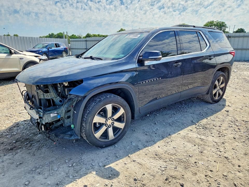 2021 CHEVROLET TRAVERSE LT - 1