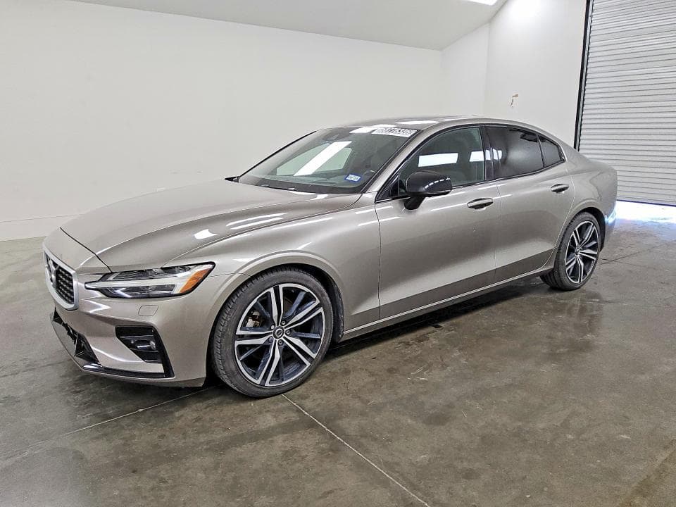 2019 VOLVO S60 T5 R-DESIGN