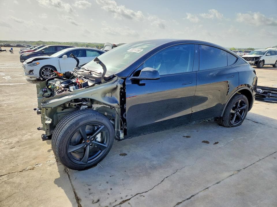 2026 TESLA MODEL Y - 1