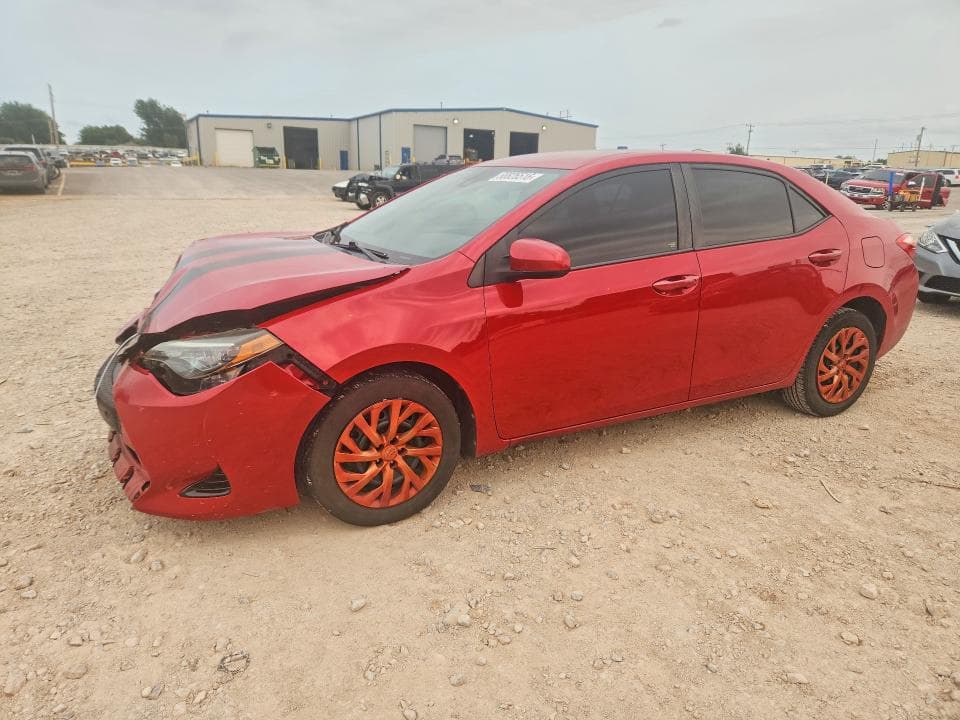 2018 TOYOTA COROLLA LE - 1