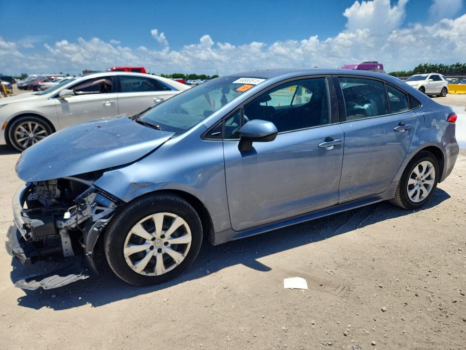 2021 TOYOTA COROLLA LE - 1