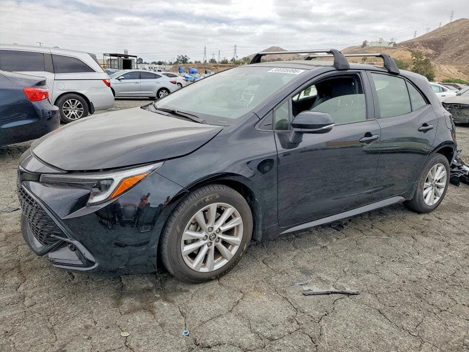 2023 TOYOTA COROLLA HATCHBACK SE - 1