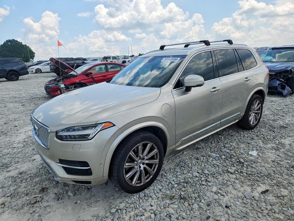 2017 VOLVO XC90 T8 T8 - 1