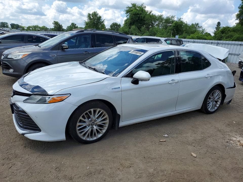2018 TOYOTA CAMRY HYBRID SE - 1