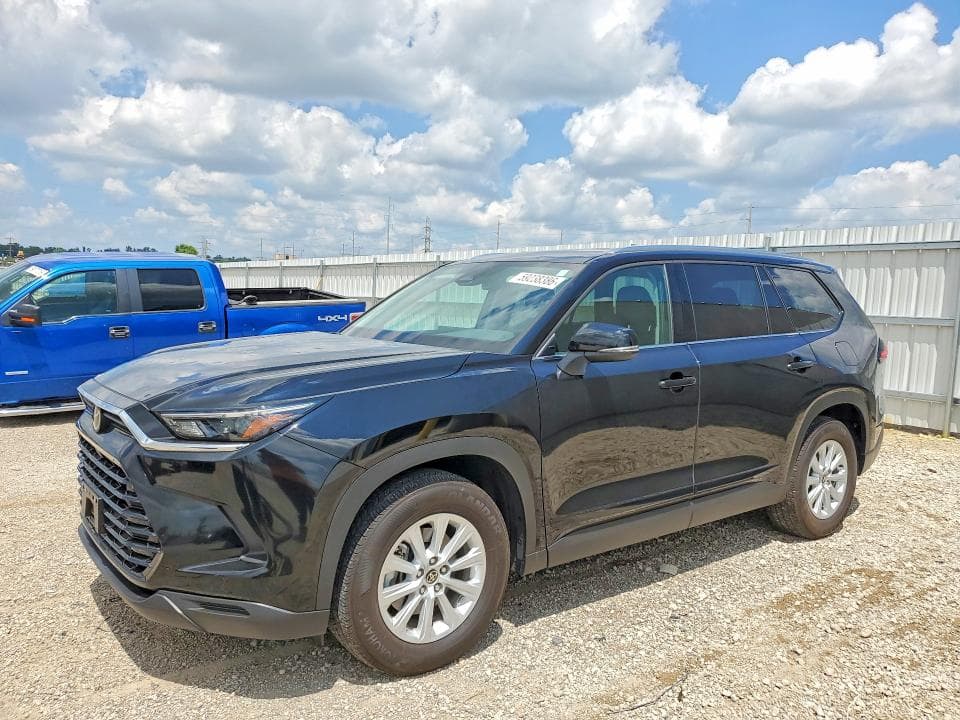 2025 TOYOTA GRAND HIGHLANDER XLE - 1