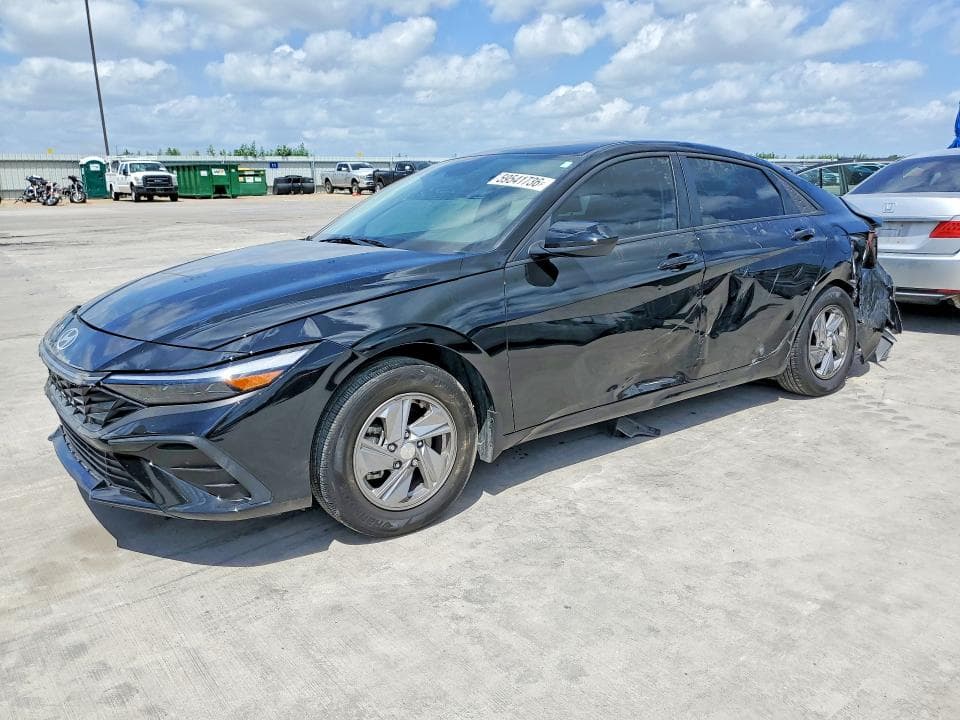2025 HYUNDAI ELANTRA SE - 1