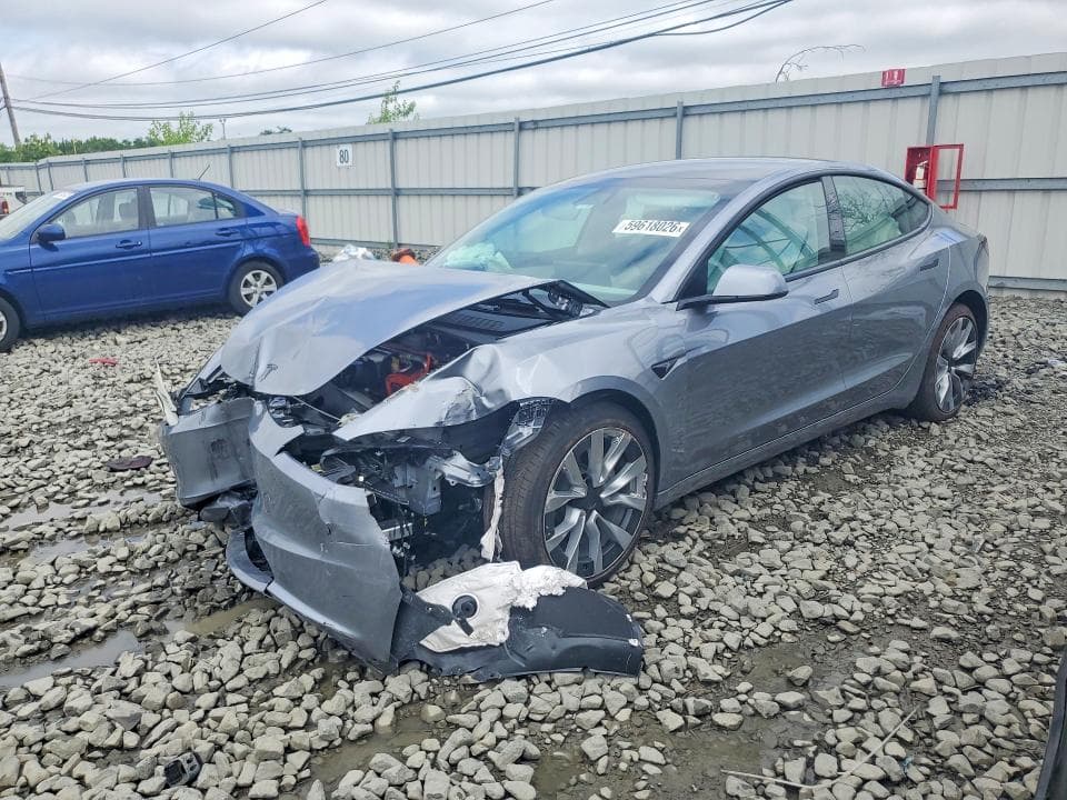2026 TESLA MODEL 3 - 1