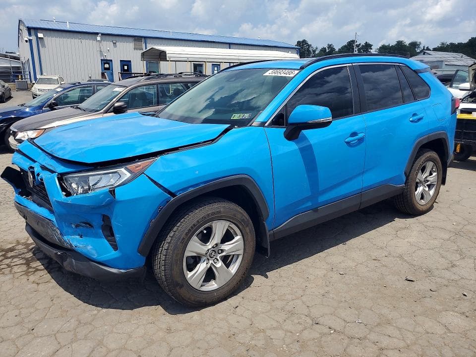 2019 TOYOTA RAV4 XLE - 1