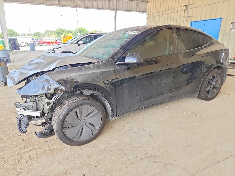 2026 TESLA MODEL Y - 1