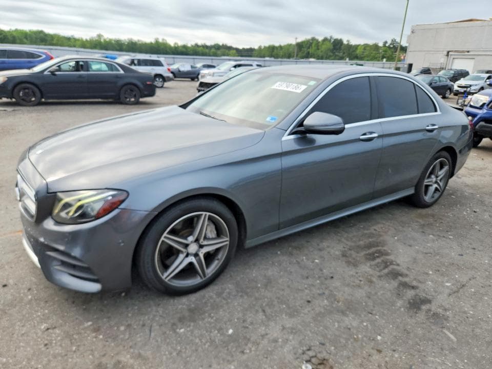 2017 MERCEDES-BENZ E 300 - 1