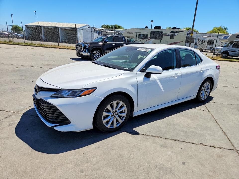 2020 TOYOTA CAMRY LE - 1