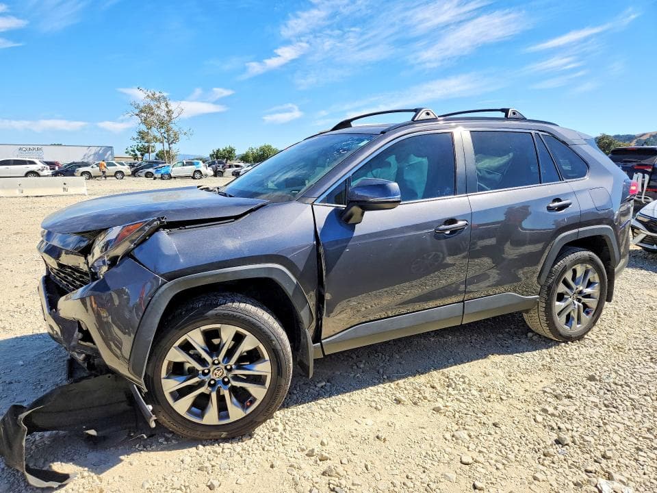 2023 TOYOTA RAV4 XLE PREMIUM - 1