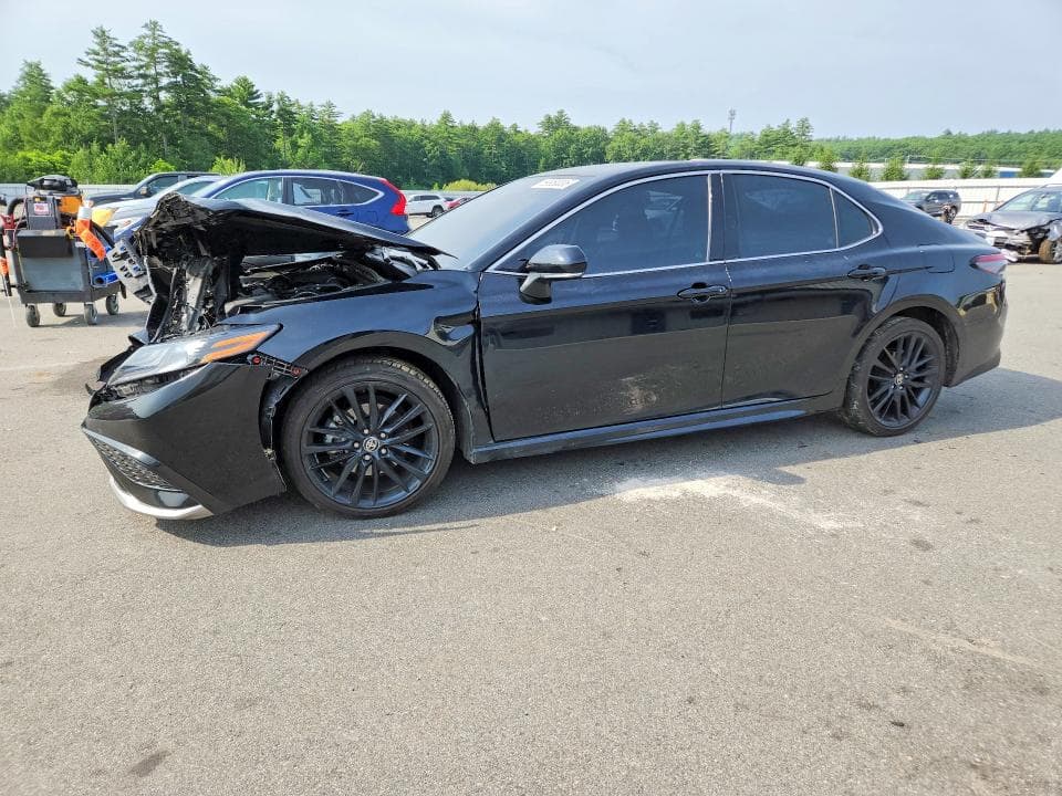 2024 TOYOTA CAMRY XSE - 1