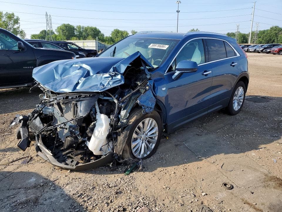 2024 CADILLAC XT4 LUXURY - 1