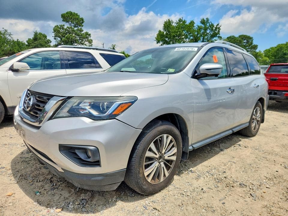 2017 NISSAN PATHFINDER SL