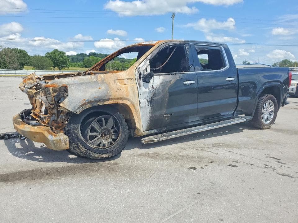 2022 GMC SIERRA K1500 DENALI - 1