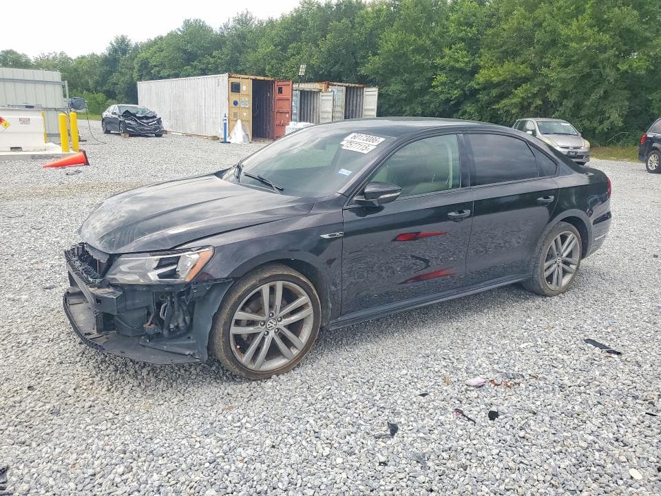 2018 VOLKSWAGEN PASSAT S/R-LINE