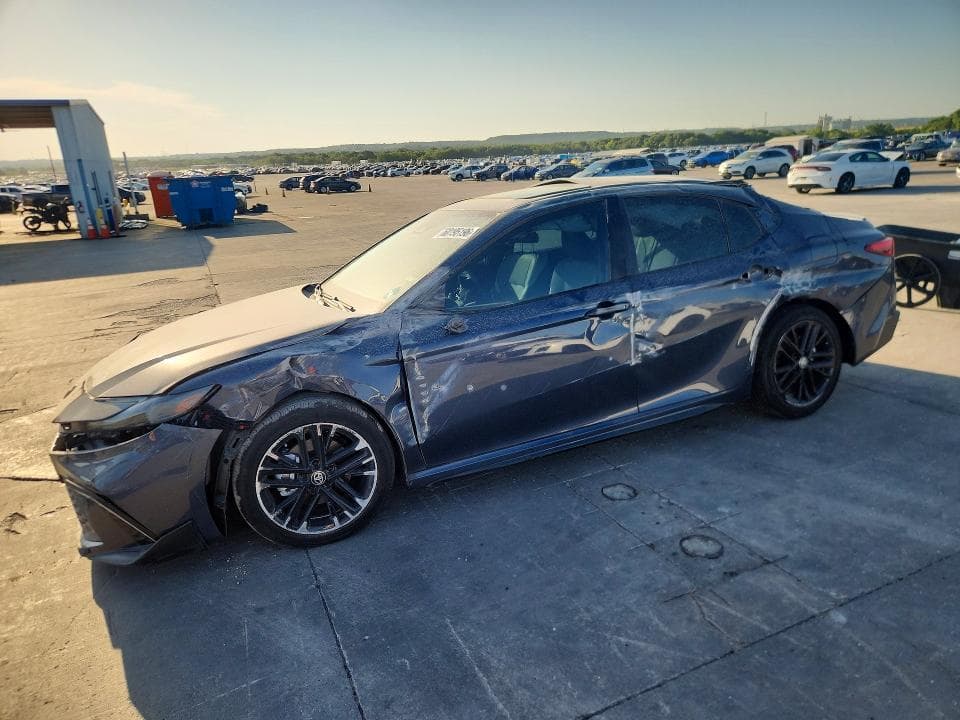2026 TOYOTA CAMRY SE - 1
