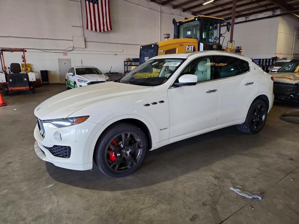 2018 MASERATI LEVANTE S LUXURY - 1