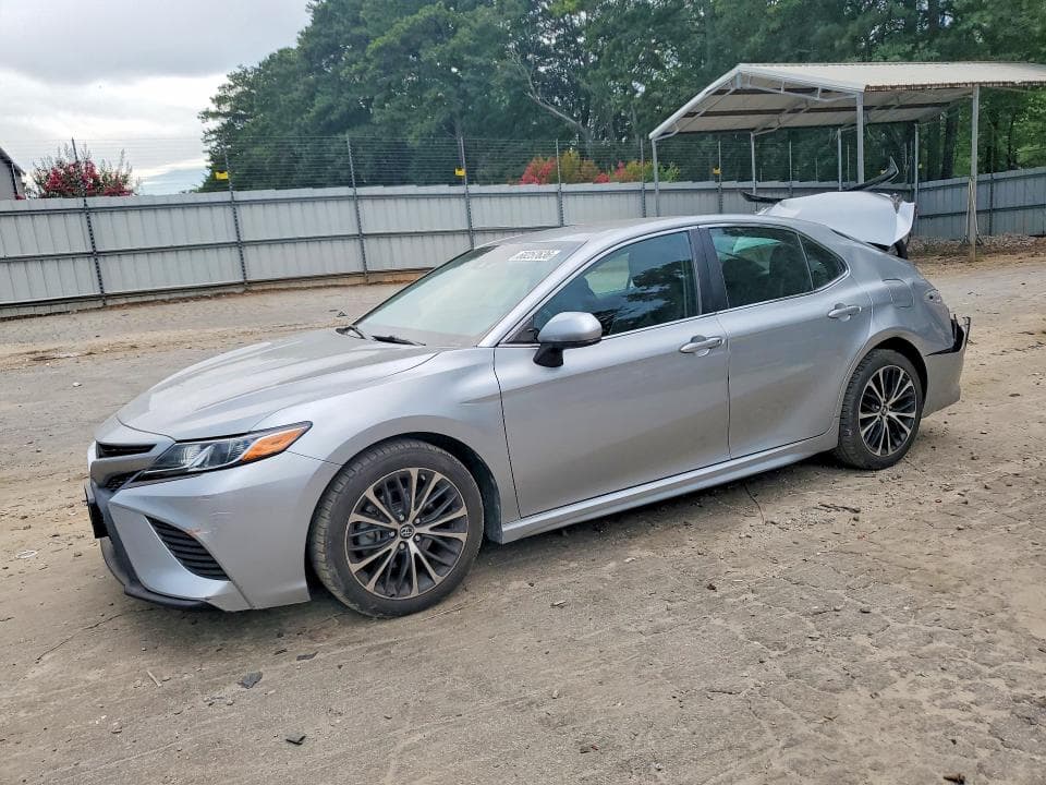 2018 TOYOTA CAMRY SE SE - 1