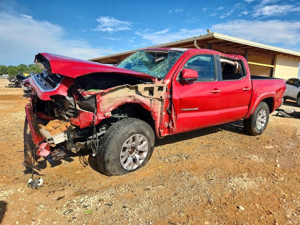 2017 TOYOTA TACOMA SR5 V6 - 1