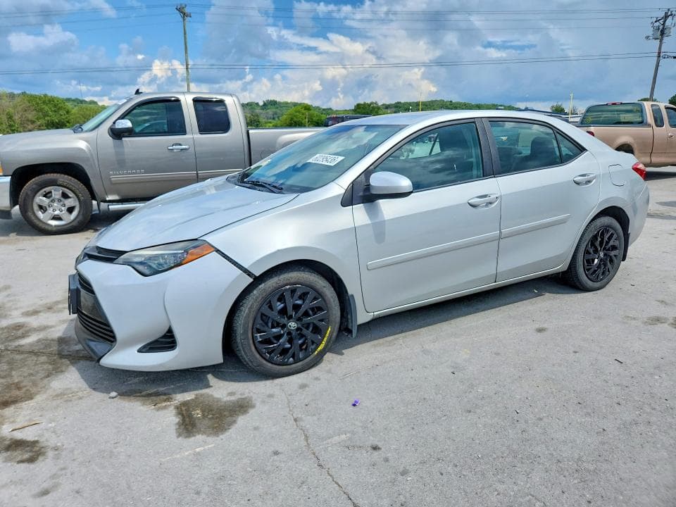 2018 TOYOTA COROLLA LE - 1