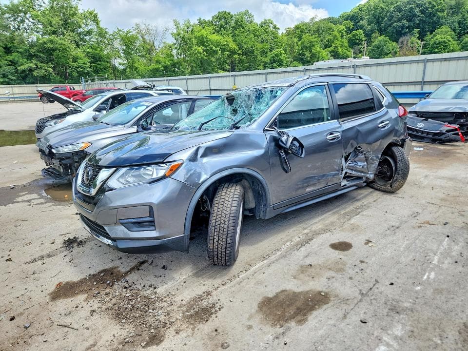 2020 NISSAN ROGUE SV - 1