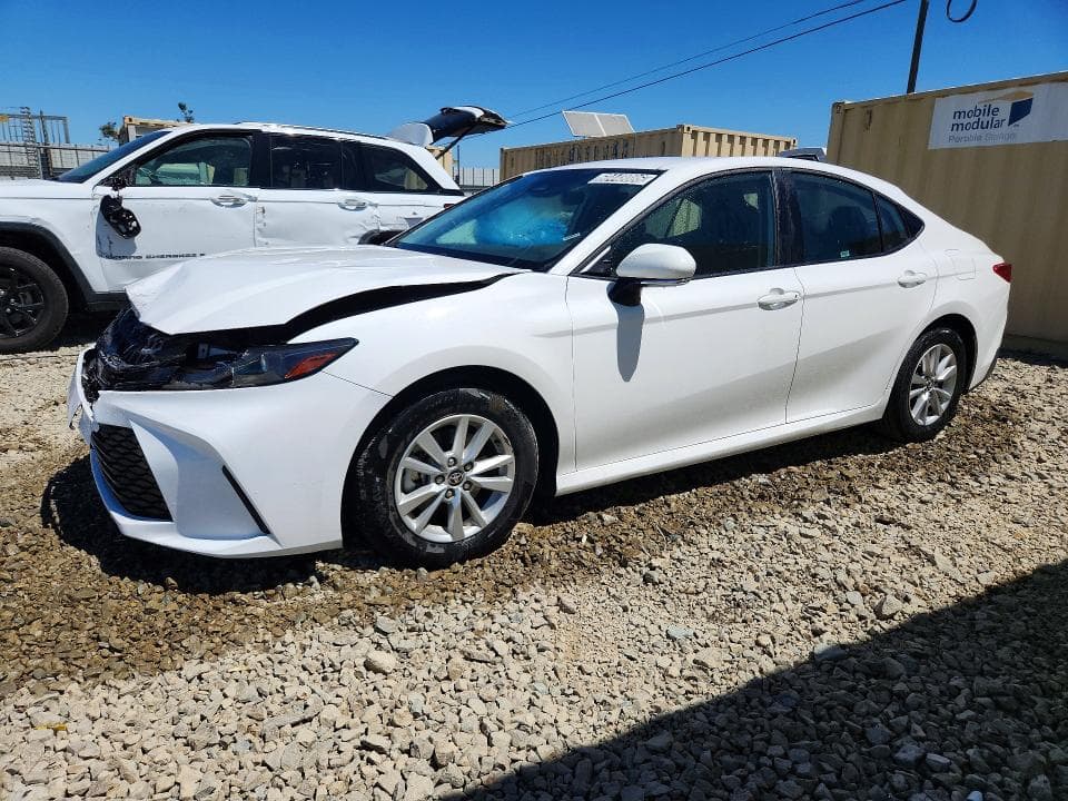 2025 TOYOTA CAMRY LE - 1