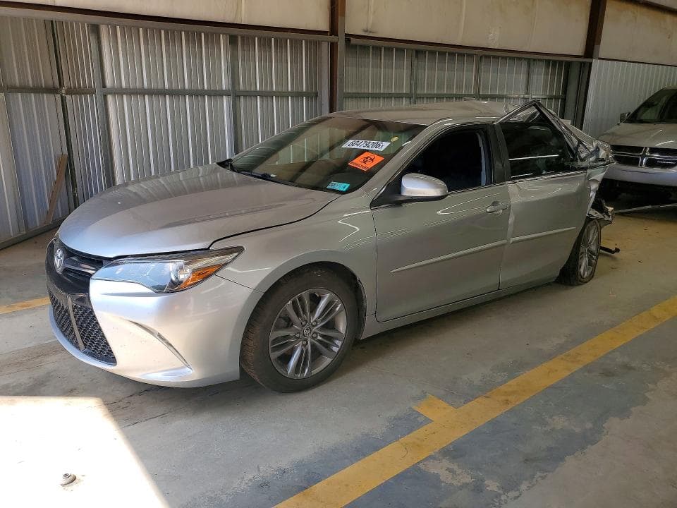 2017 TOYOTA CAMRY SE SE - 1