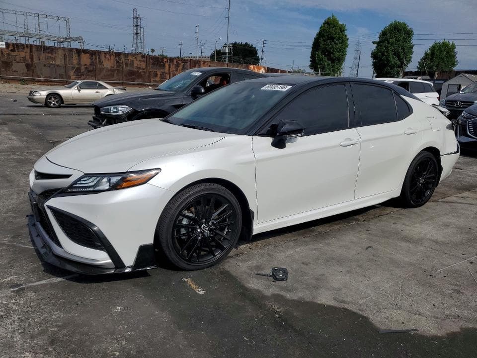 2024 TOYOTA CAMRY XSE - 1