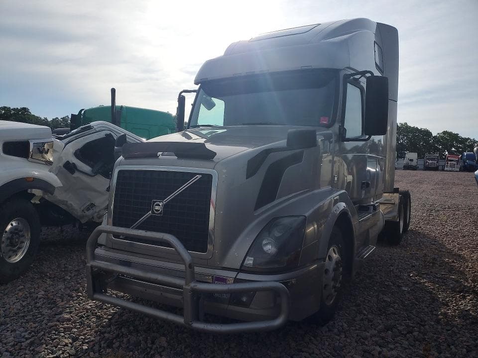 2017 VOLVO VN VNL - 1