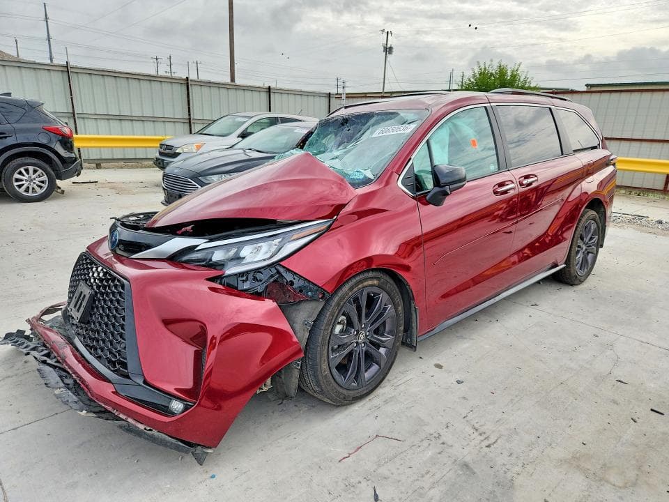 2023 TOYOTA SIENNA XSE 7-PASSENGER - 1